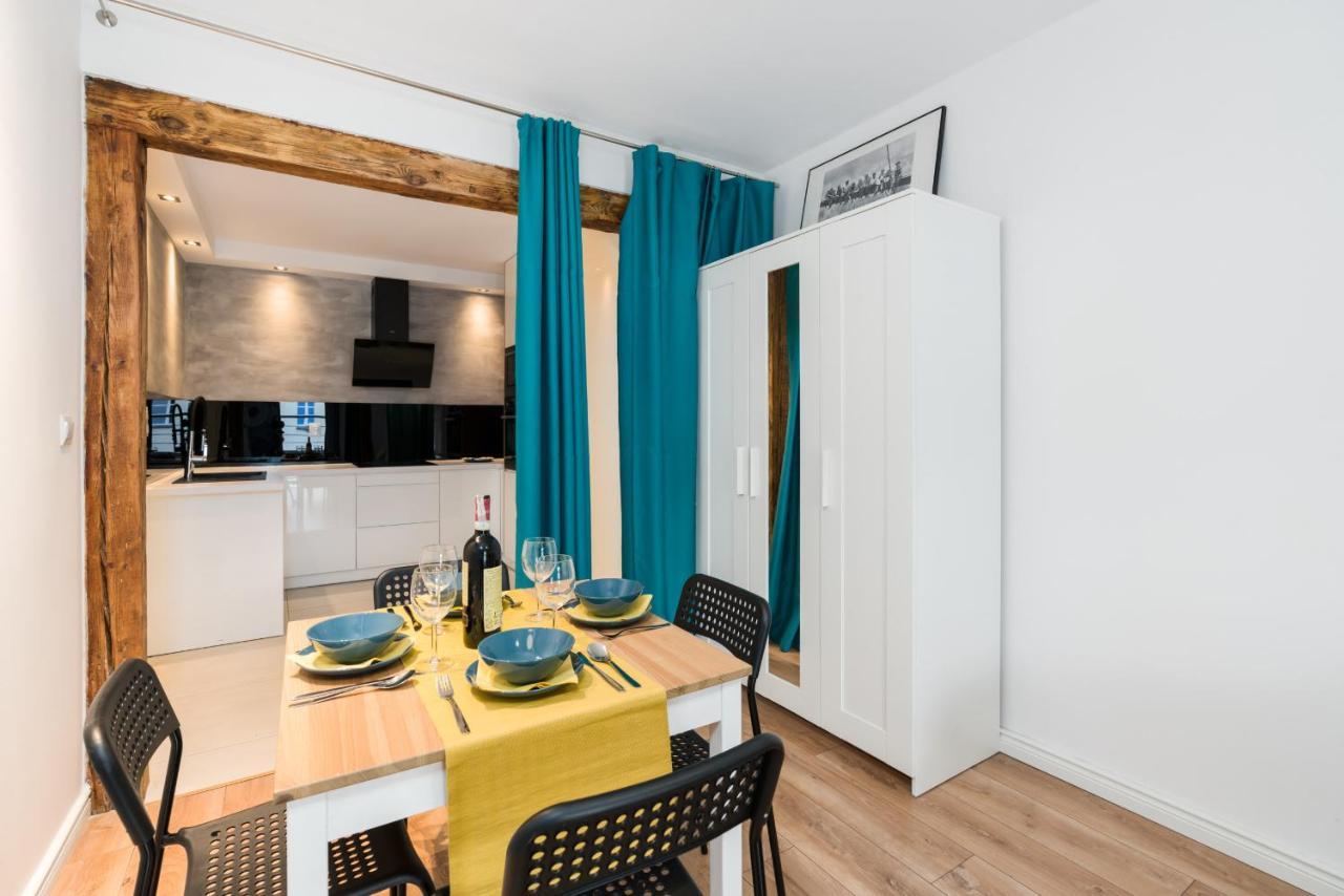 Apartment Poznan Old Town Strzelecka By Noclegi Renters Dış mekan fotoğraf