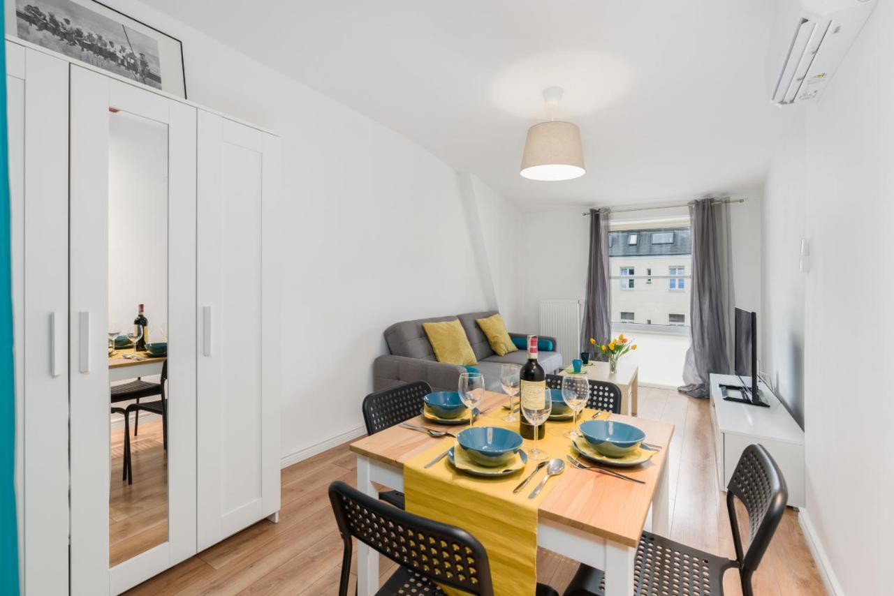 Apartment Poznan Old Town Strzelecka By Noclegi Renters Dış mekan fotoğraf